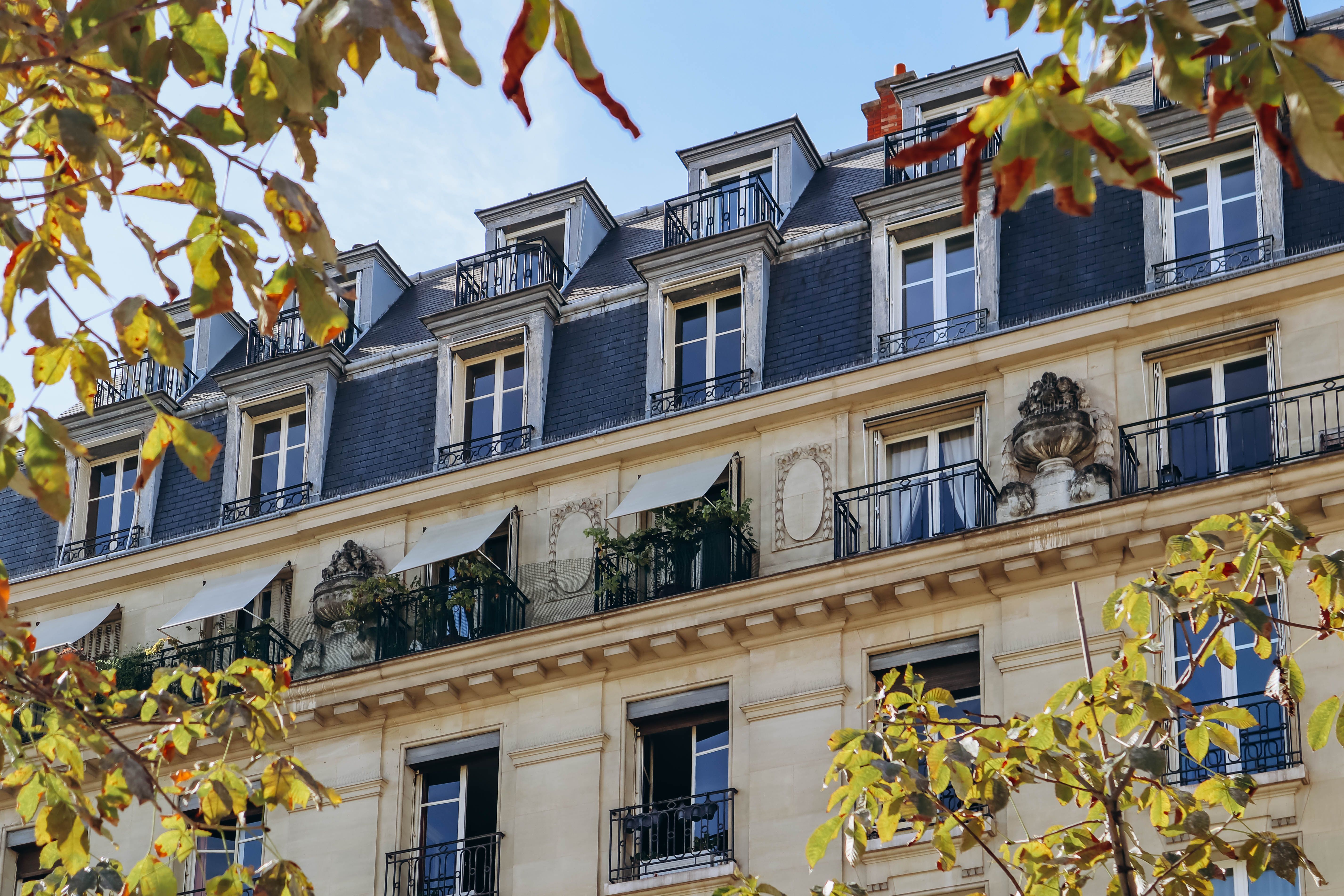 Required Paris rental dossier