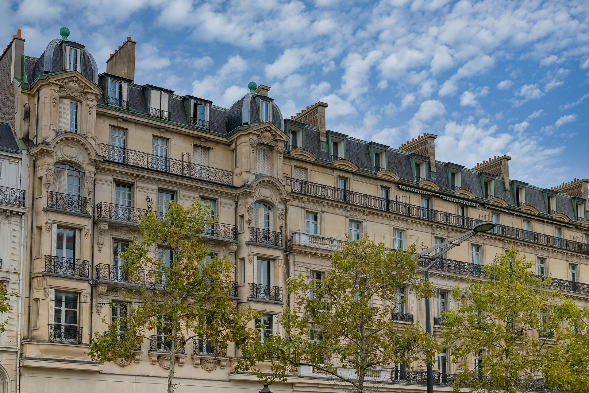 Paris apartment rental for expats 2026