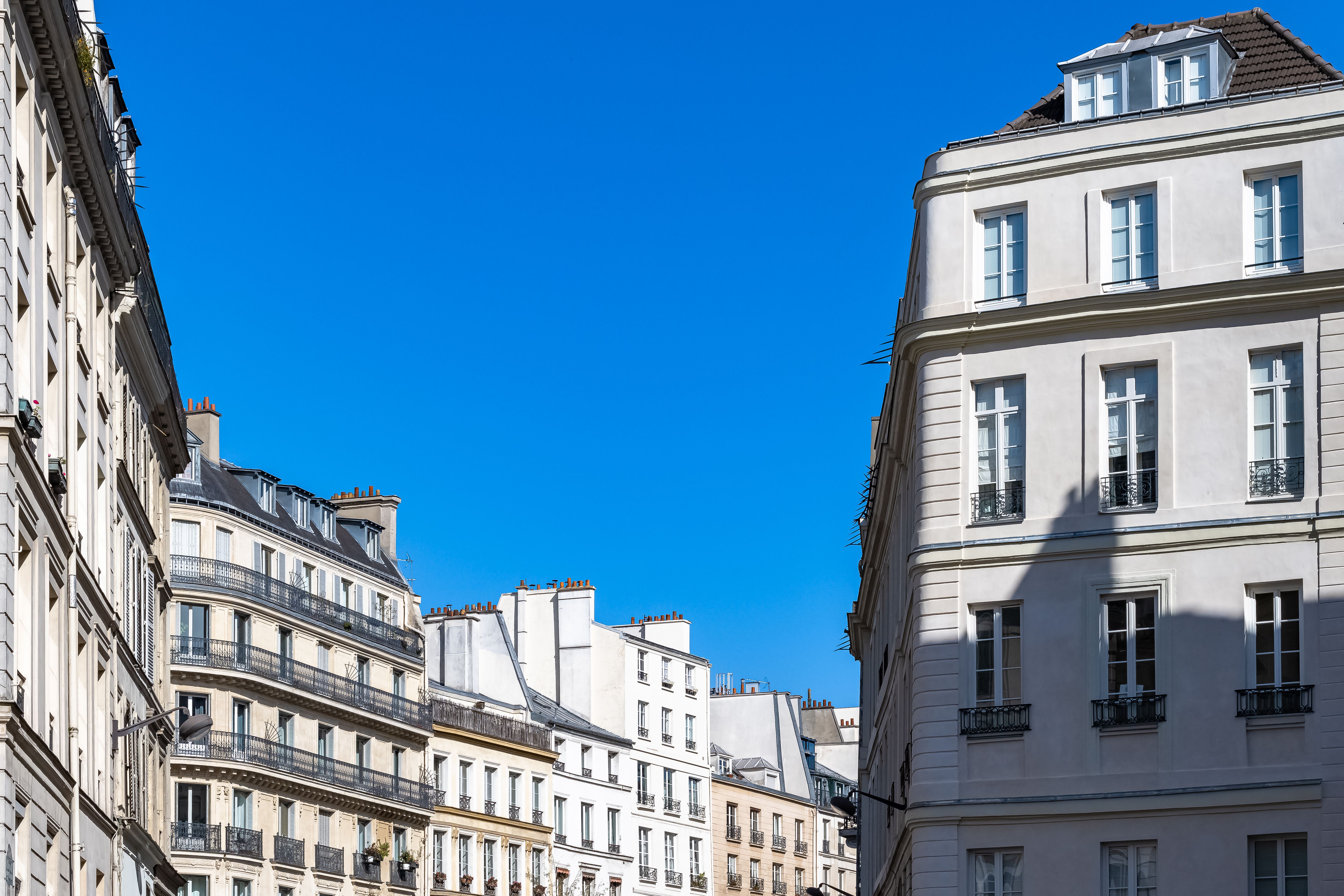 Career opportunities for expats in France and Italy