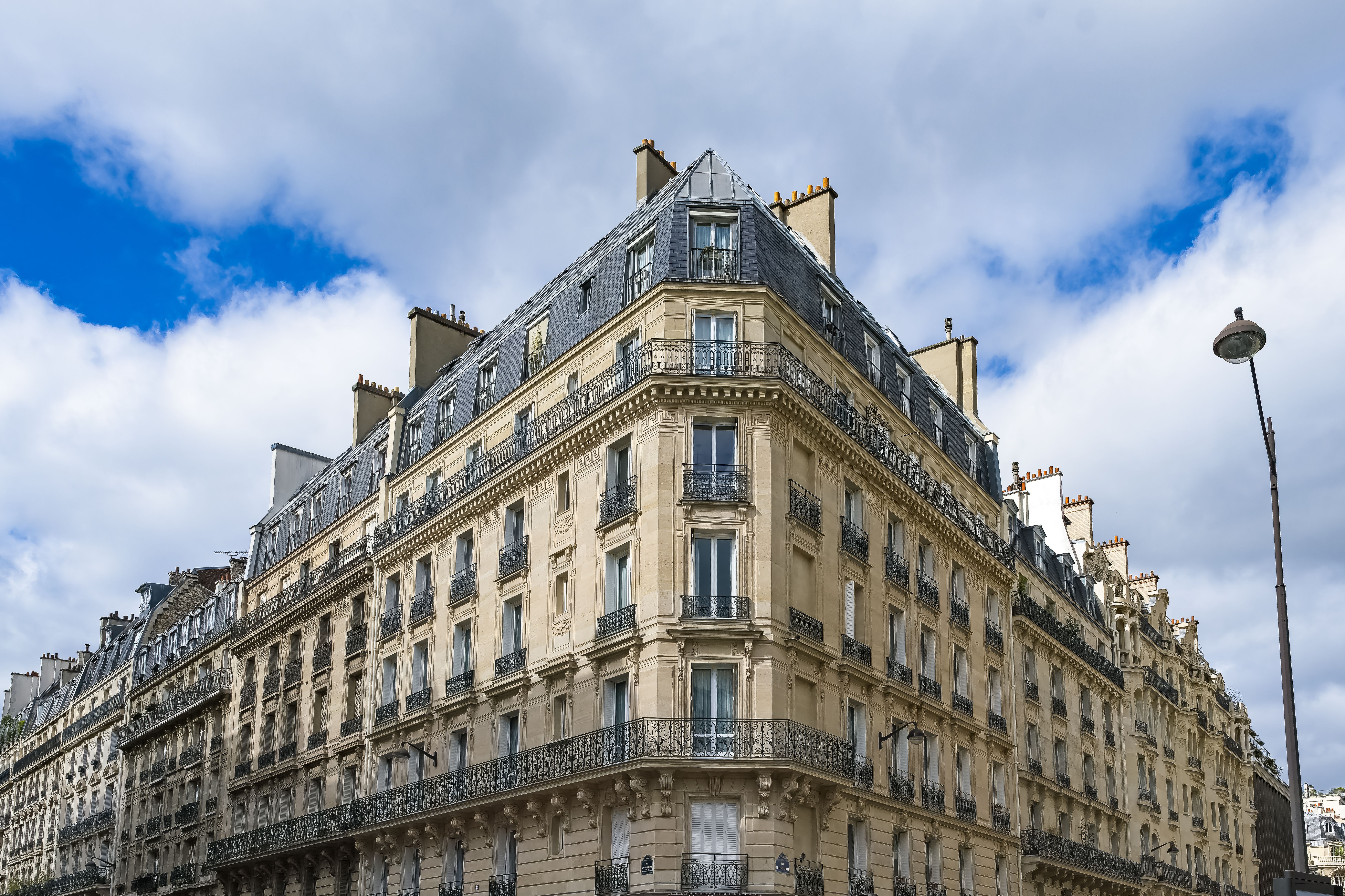 Comment louer son appartement meublé à Paris 