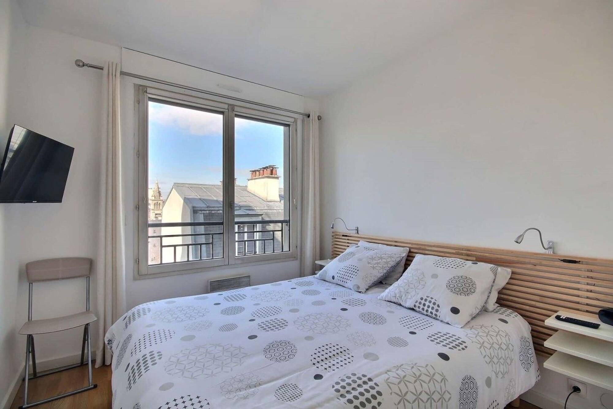 Rue Sibuet • Chambre