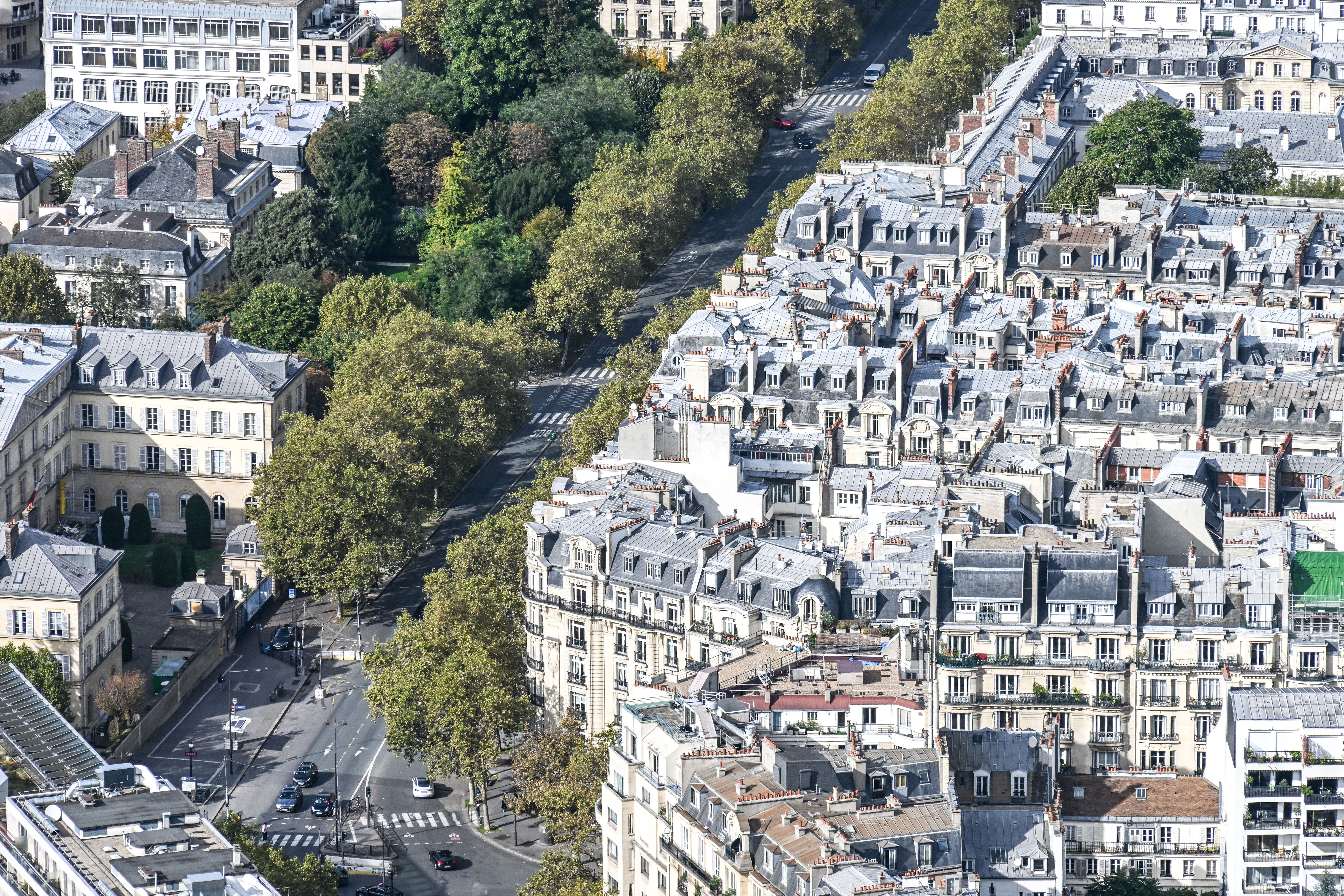 Paris property management agency for overseas landlords