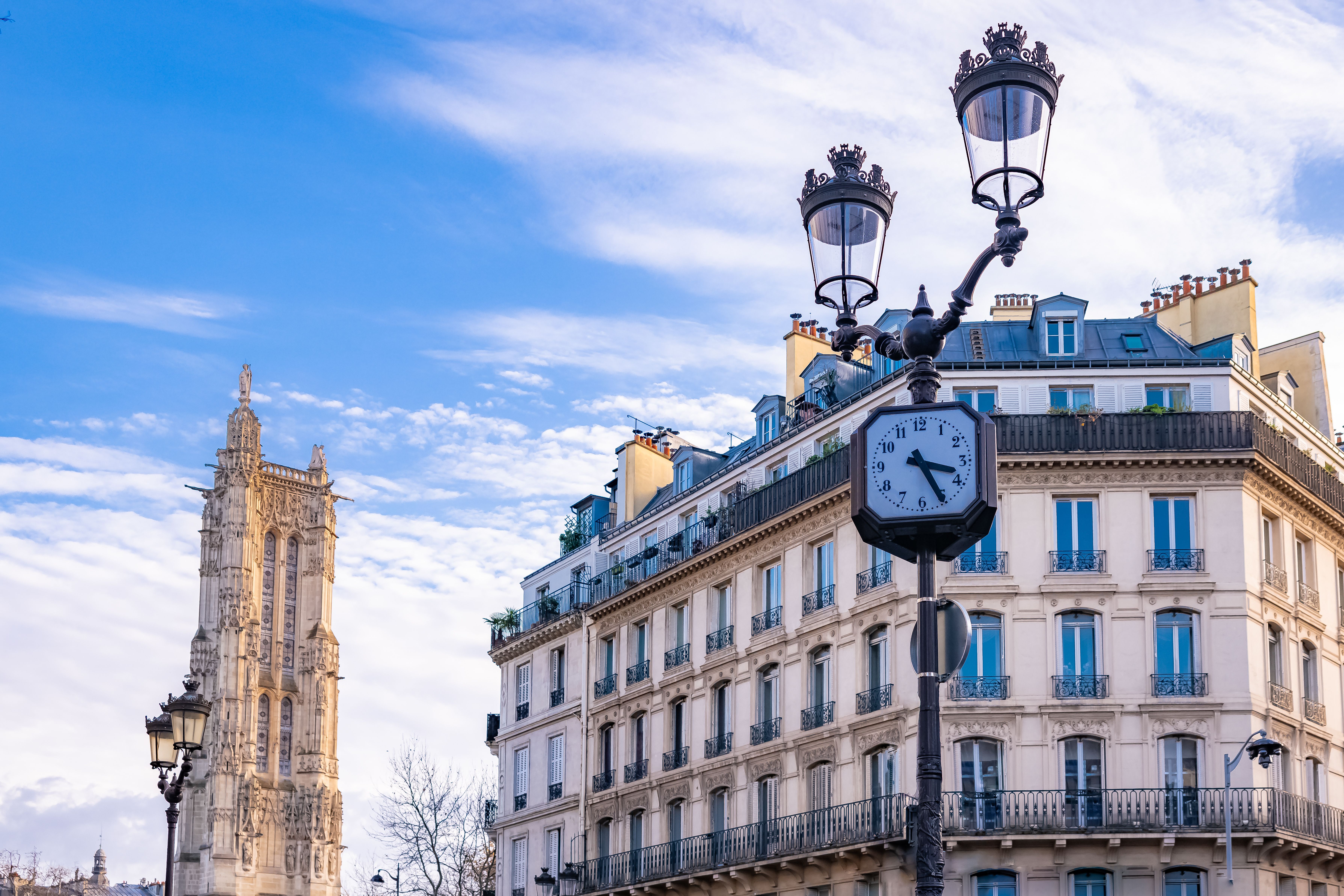 Two rental leases overlapping in France