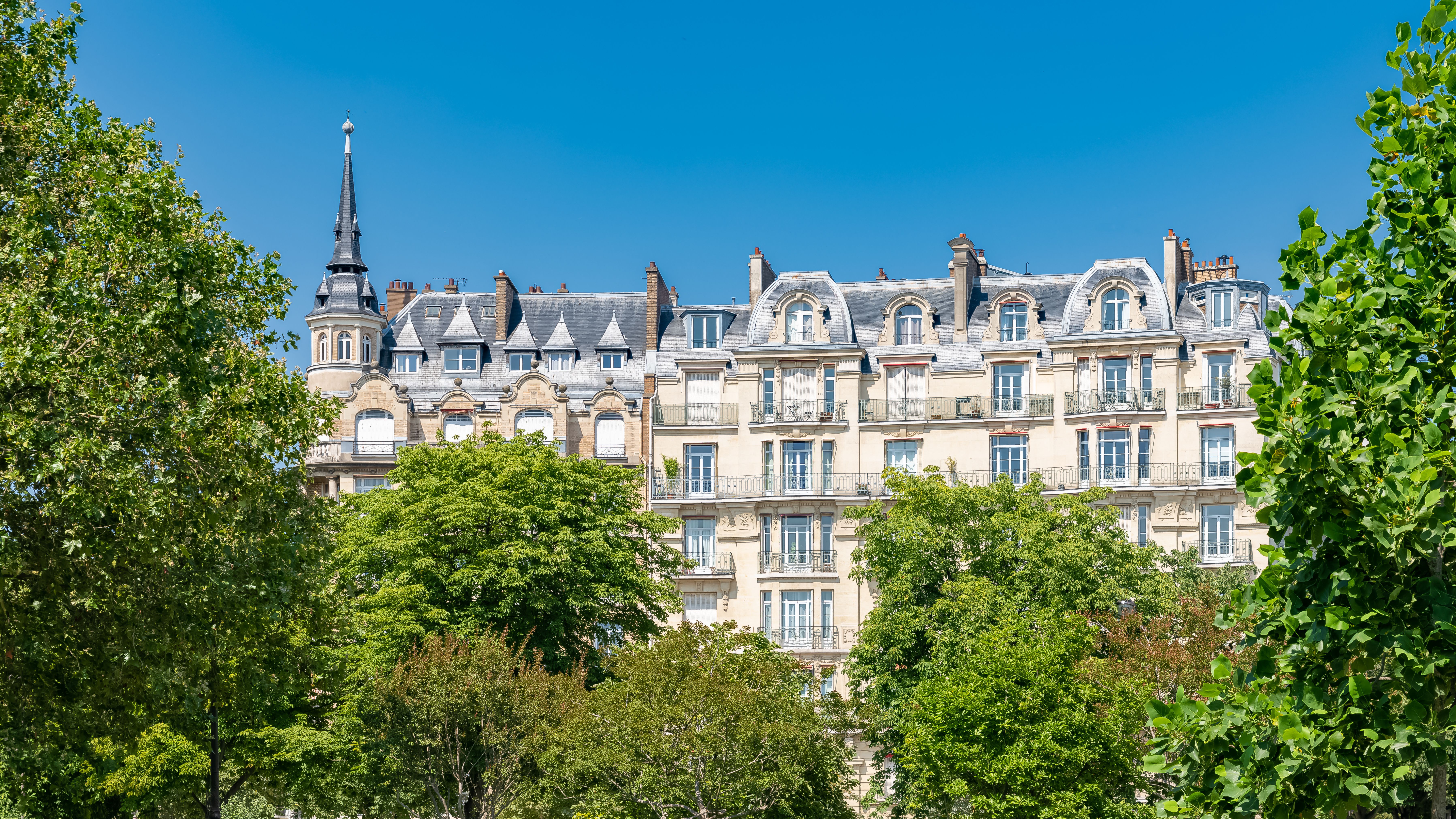 Dossier de location pour candidats non-européens à Paris