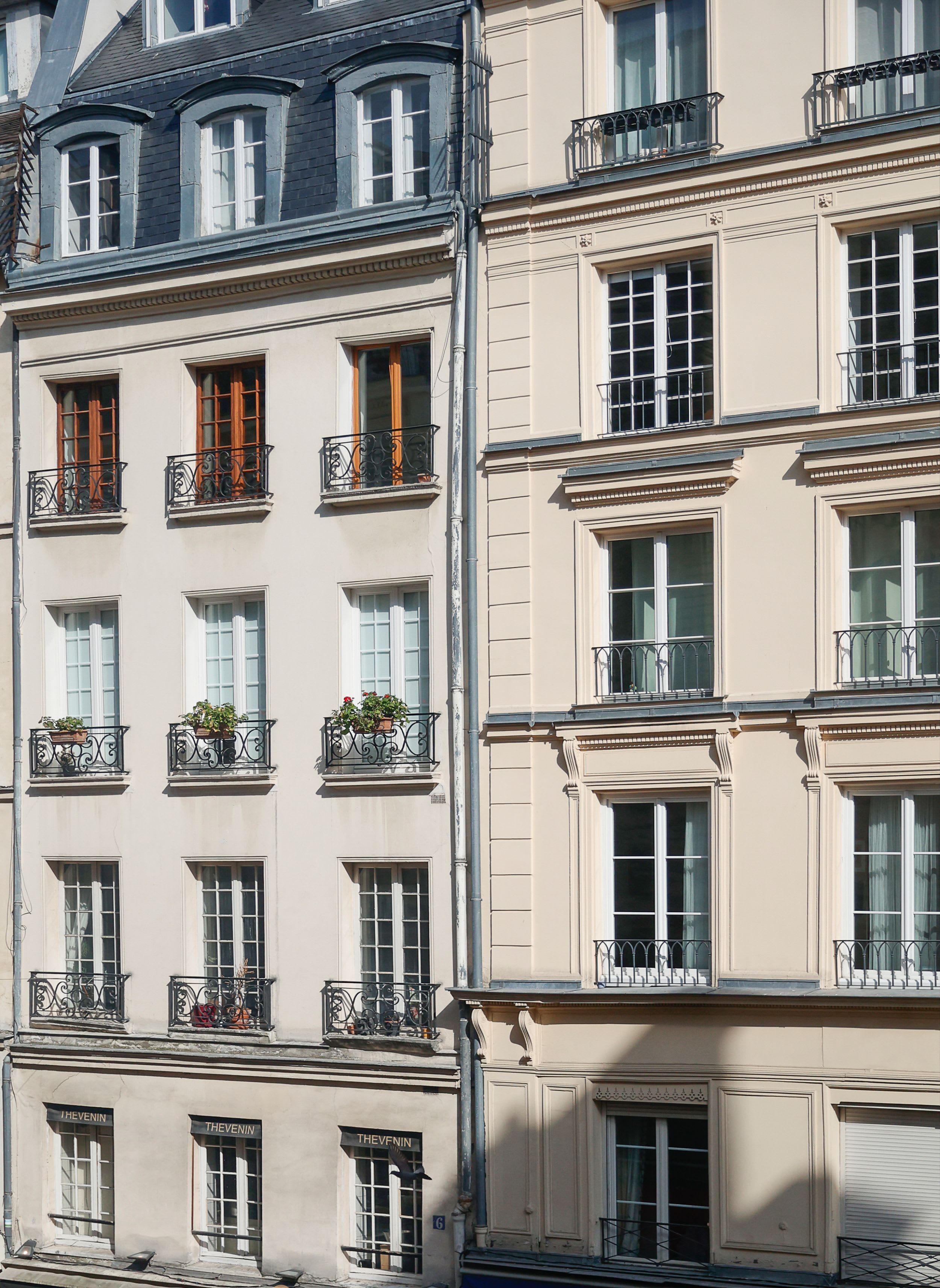 Appartement meublé lumineux avec mezzanine près de l'Odéon Saint-Germain Paris 6e