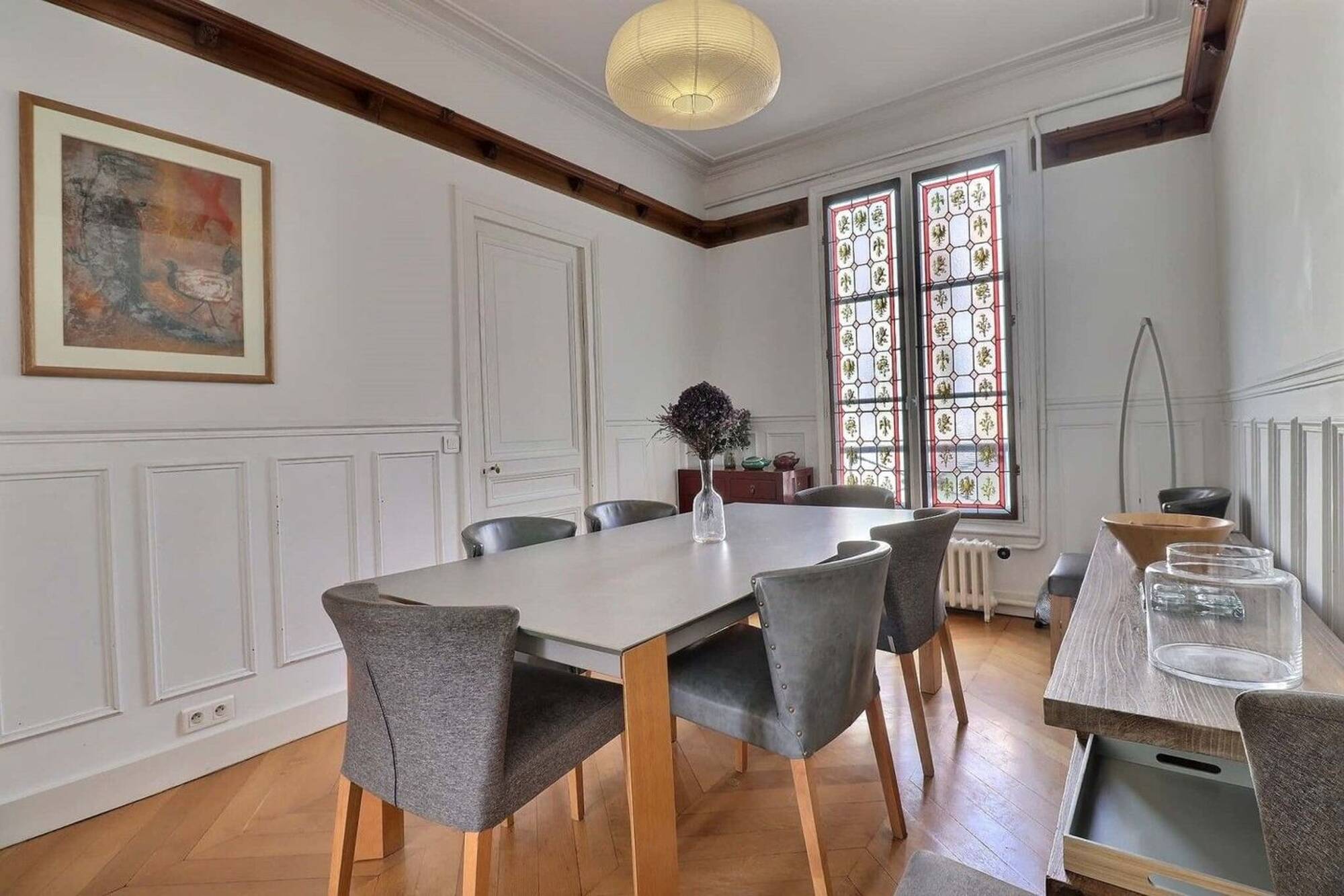 Rue de Bourgogne • Salle de dîner