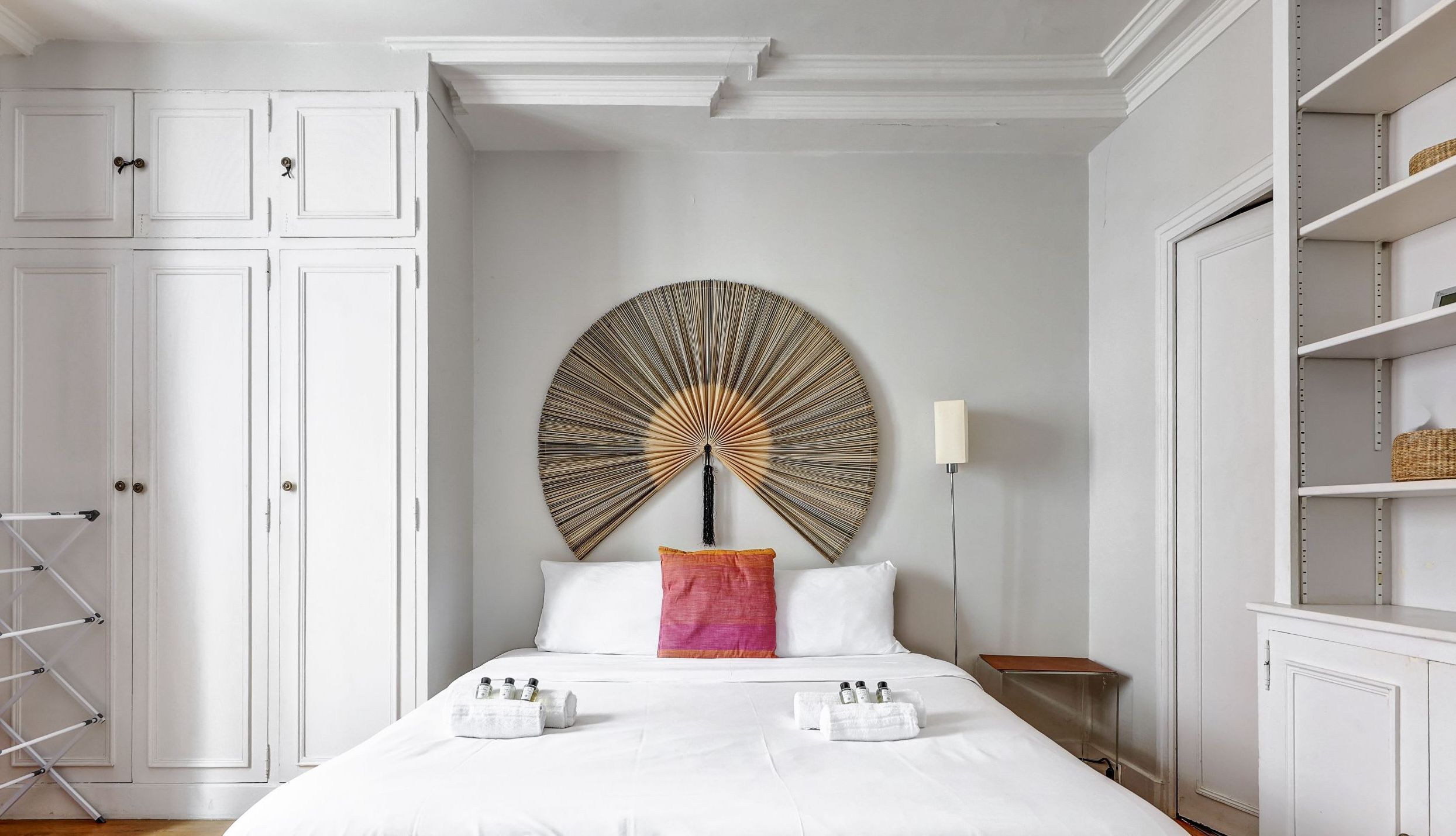 French elegant apartment near the Arc de Triomphe