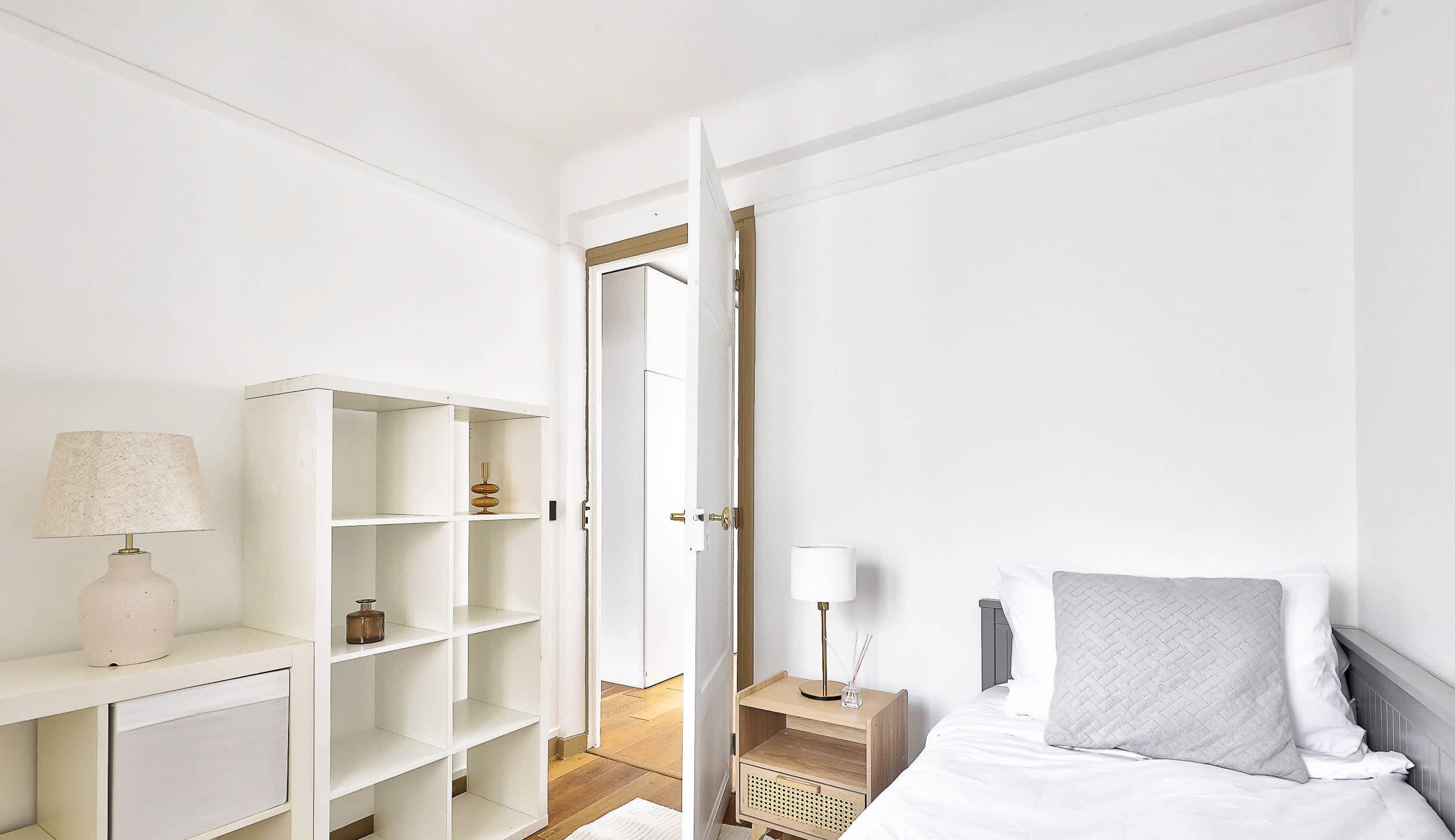 Chambre 2 : lit simple