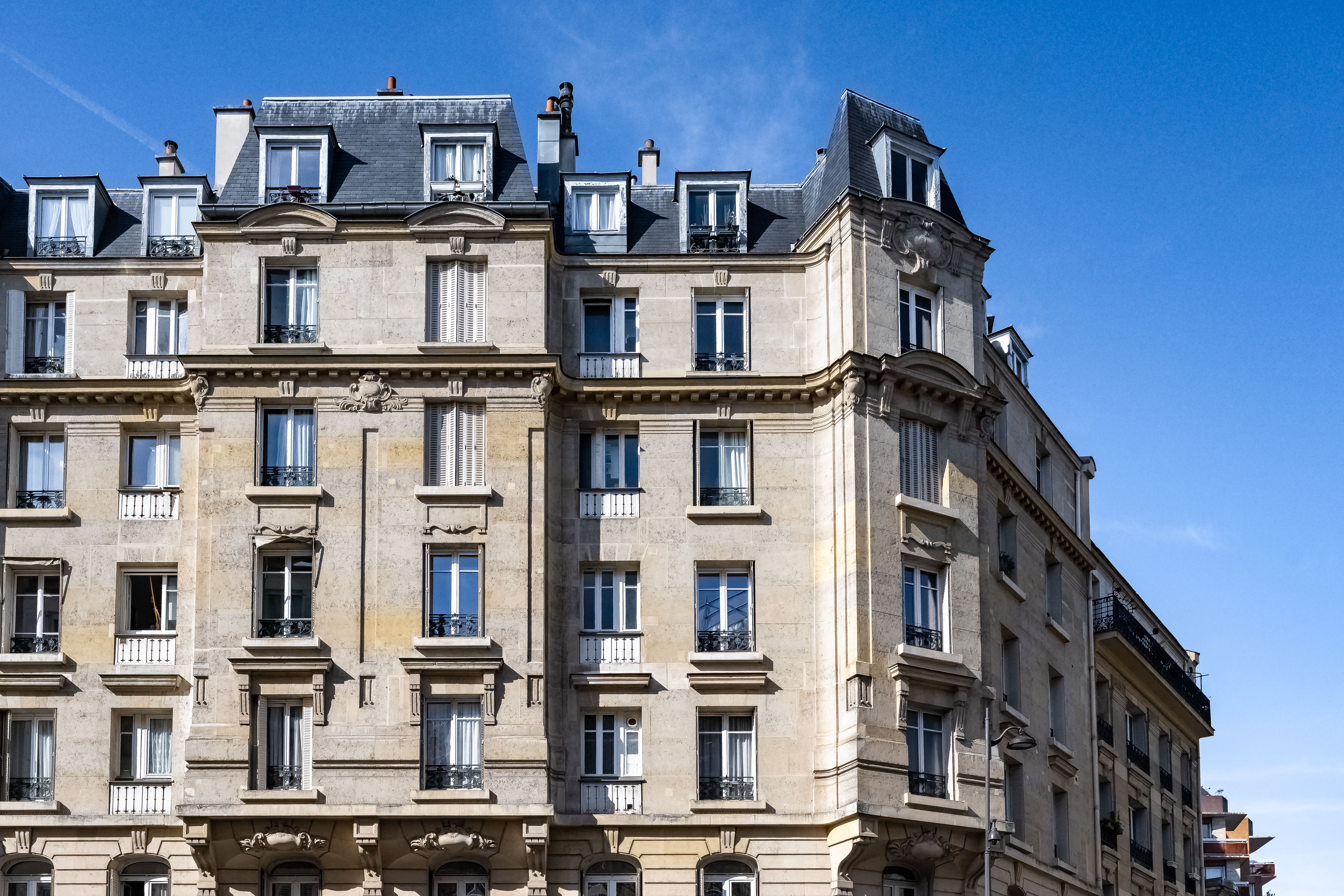 Boarding school commute zones near Paris