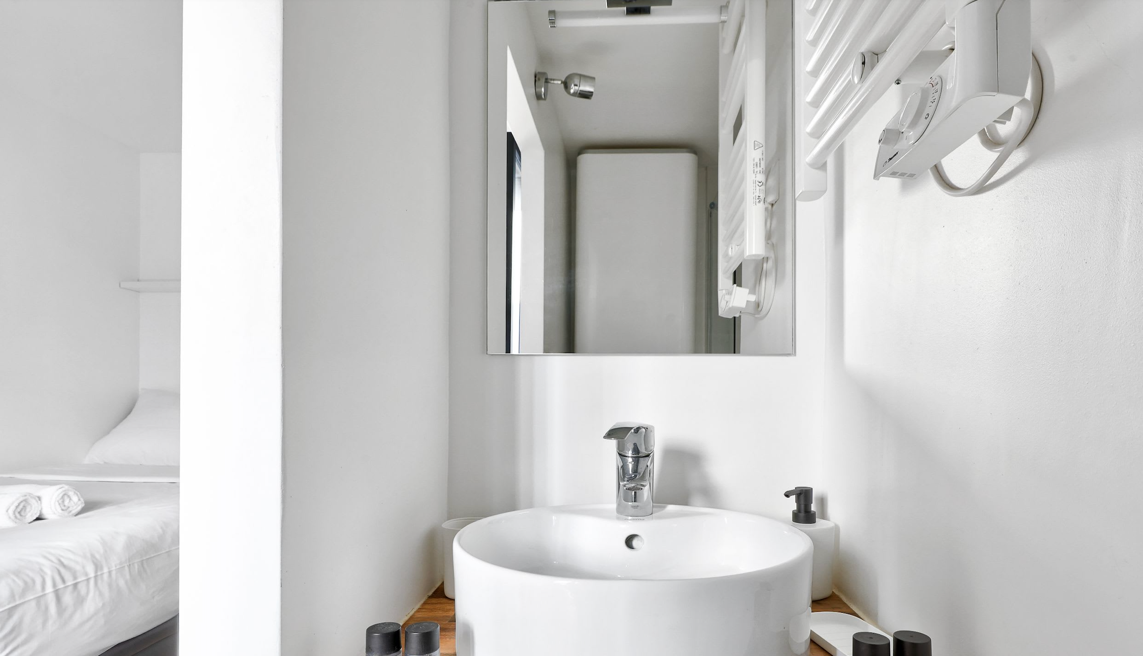 Elegant Montmartre studio on Rue Véron