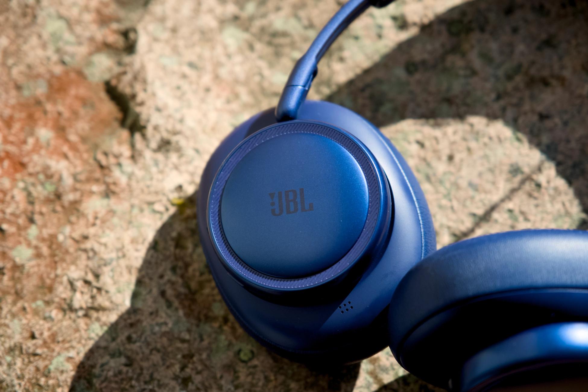JBL Live 780NC