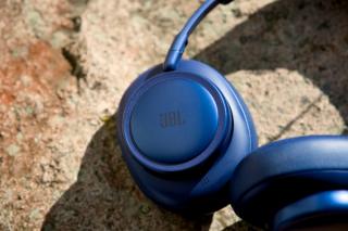 JBL Live 780NC