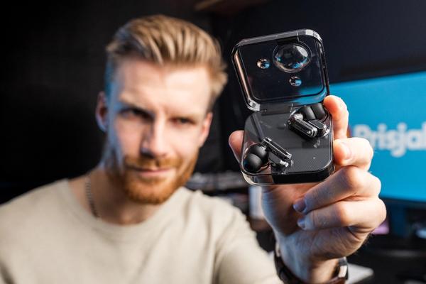 Nothing ear (1) - Snyggt förpackad mellanmjölk