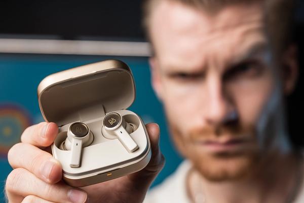 Beoplay EX - multitasker med skönhetsfläckar