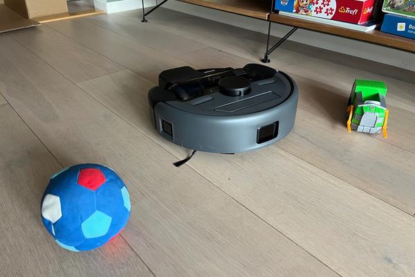 eufy Robot Vacuum 3-in-1 E20