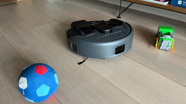eufy Robot Vacuum 3-in-1 E20