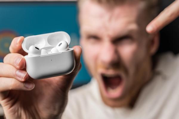 Apple AirPods Pro (2nd generation) 2022 - fra bra til best!