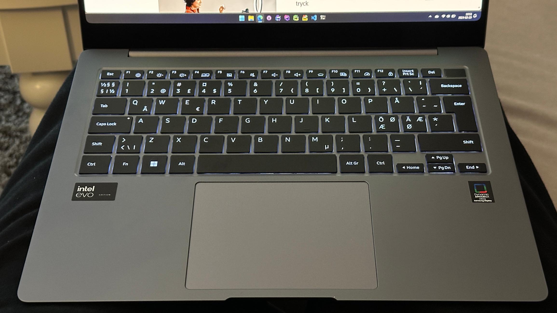 Samsung Galaxy Book4 Pro