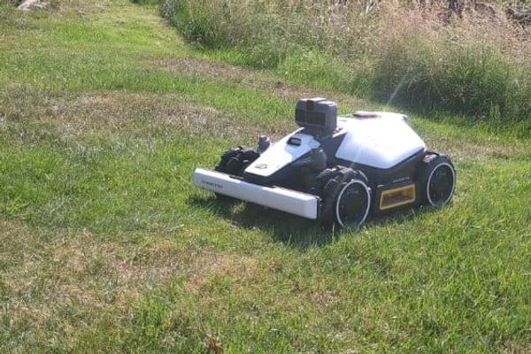 Mammotion Luba Mini AWD LiDAR 1500