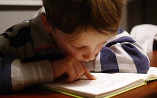 Pappersbok, e-bok eller ljudbok – det här ska du tänka på