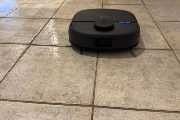 Eufy C28 Omni