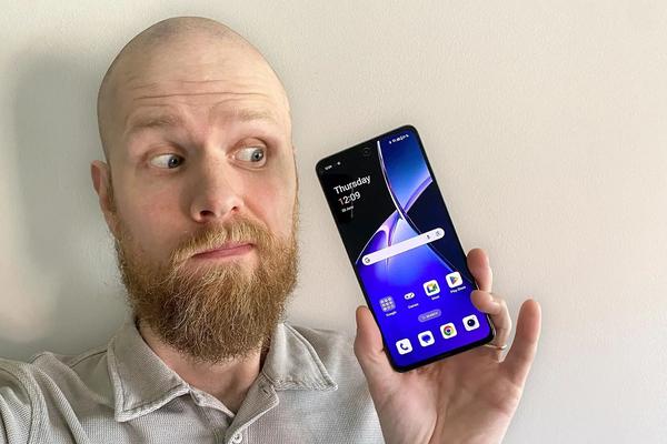 De beste mobiltelefonene under 2000 kr