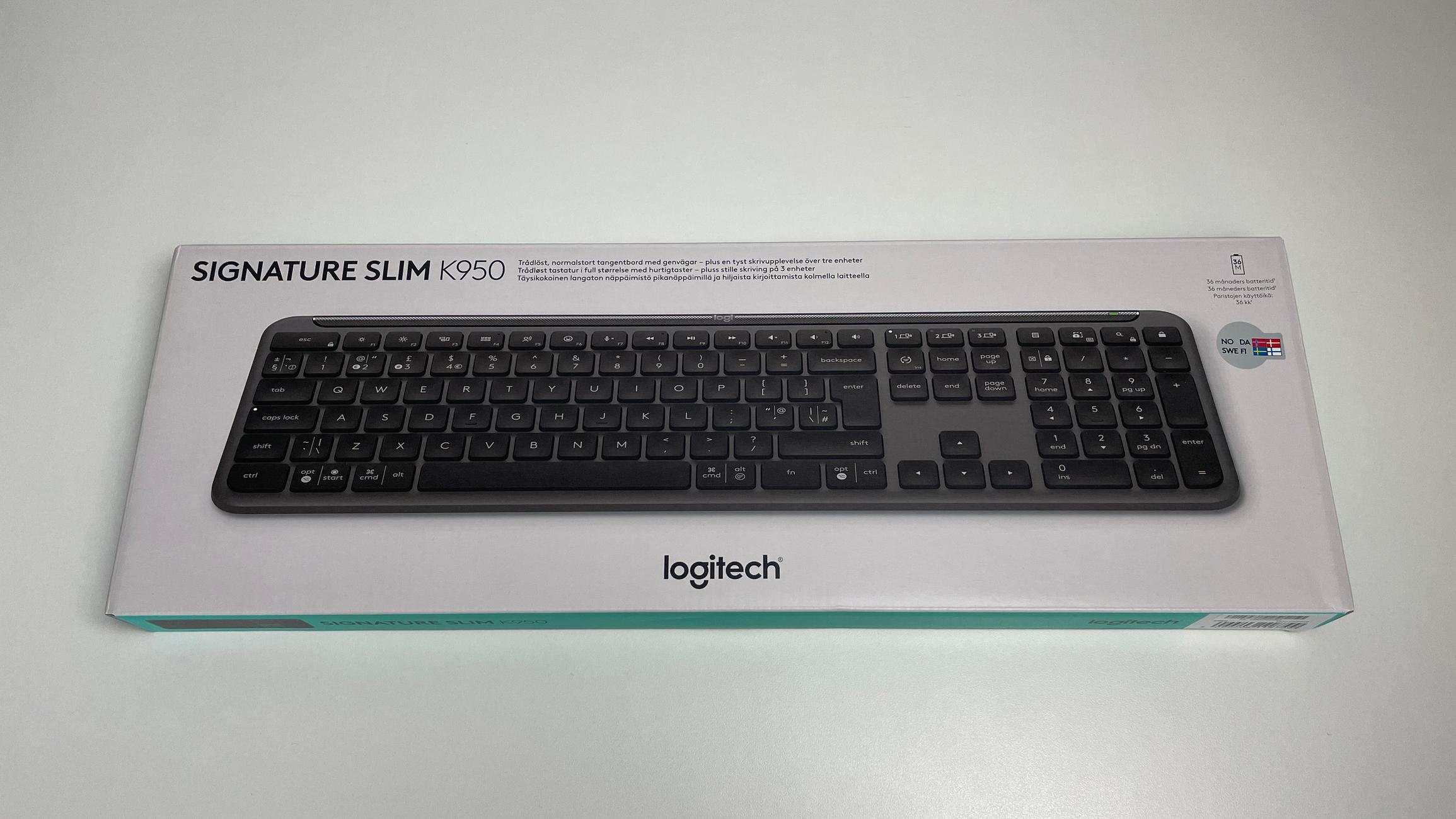 Logitech K950 Slim