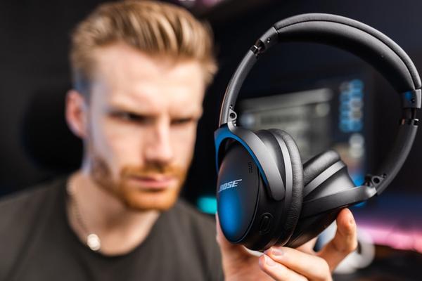 Bose QuietComfort 45 - små kliv fram och ett stort tillbaka
