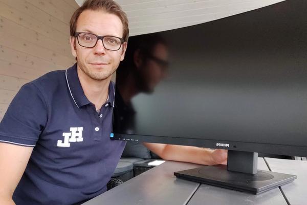 Philips 346P1CRH - en mångsidig bildskärm för arbetsmyran