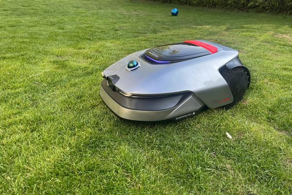 Robotgräsklippare utan slinga