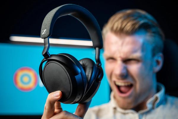 Sennheiser Momentum 4 - batterichamp med utmärkt ljud!