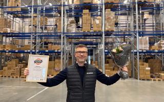 Lekekassen klatrer opp til topps i Årets butikk 2025