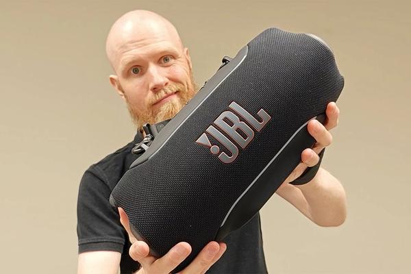 JBL Xtreme 5 - Rejält ljud i robust format