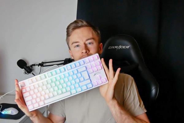 Xtrfy K4 TKL RGB - kvalitet utan krimskrams
