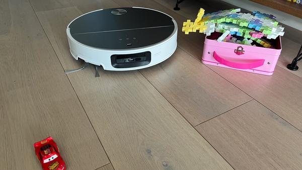 Roborock Saros 10