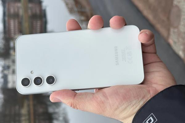 Samsung Galaxy A54 - Anmeldelse