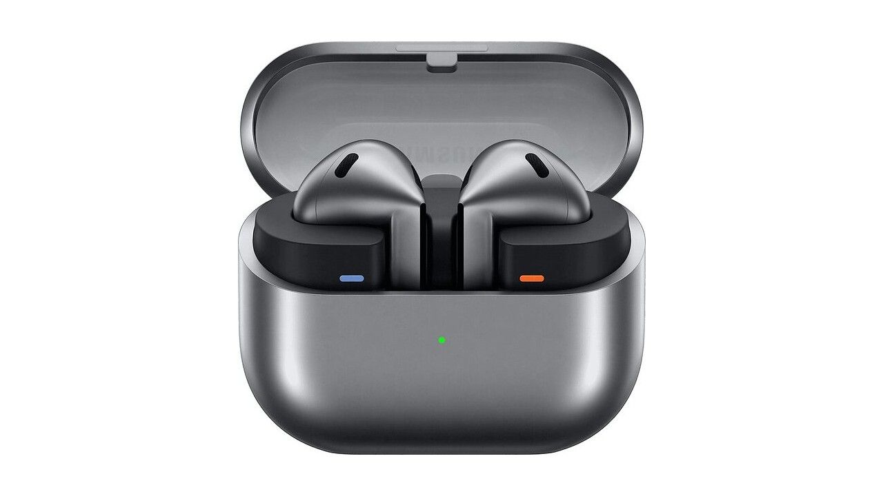 Galaxy Buds3 i sitt laddningsetui