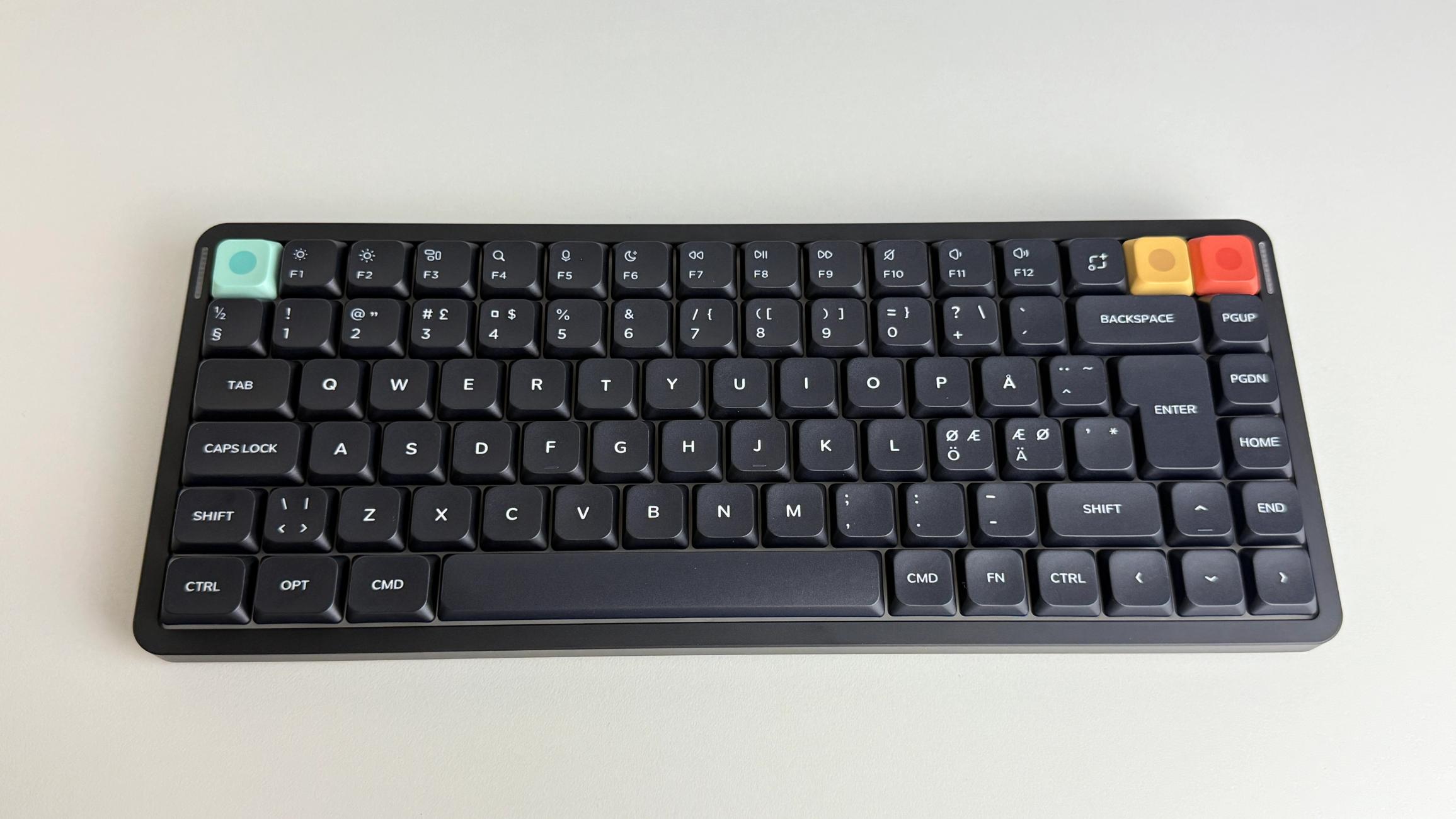 NuPhy Air75 V3 - hiljainen matalaprofiilinen näppäimistö erinomaisella akunkestolla