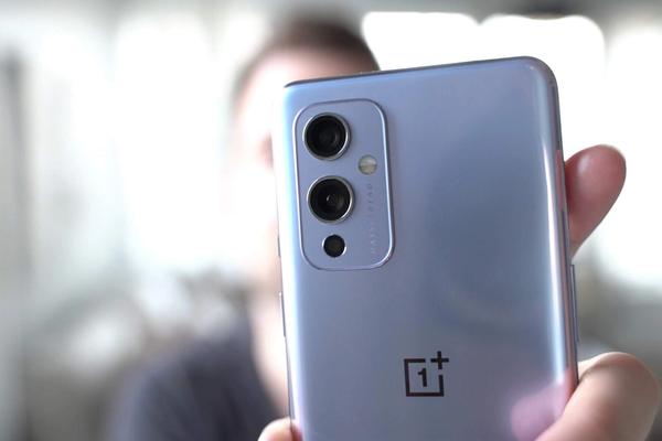 OnePlus 9 - rapp och välpolerad