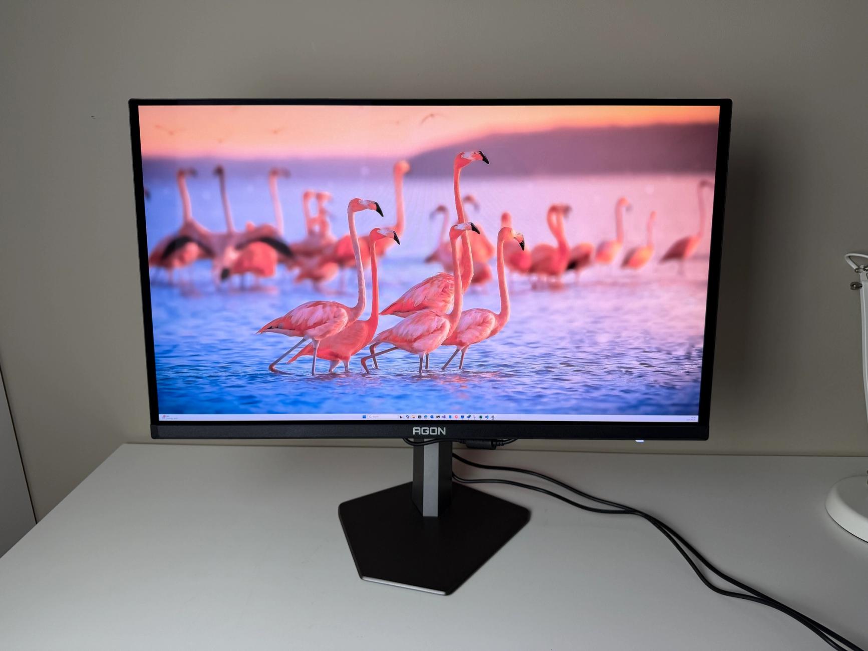 AOC AGON PRO AG276UZD – Maksimaalinen kuvanlaatu kompaktissa koossa