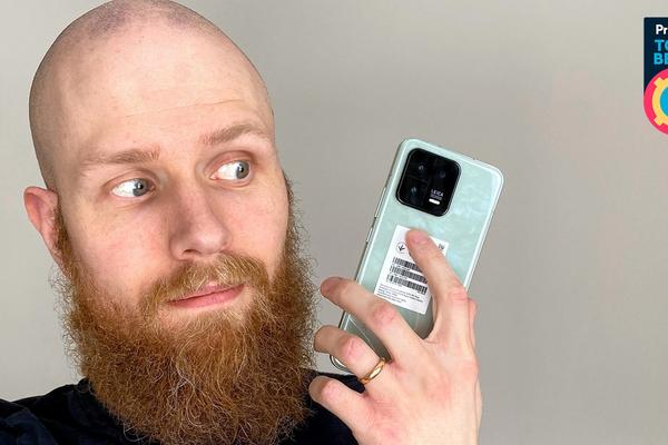 TEST: Xiaomi 13 - snabb och stilren mobil i mellanklassen