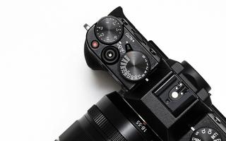 Tips och råd om batterigrepp för systemkameror