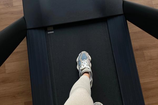 Beste sammenleggbare tredemølle