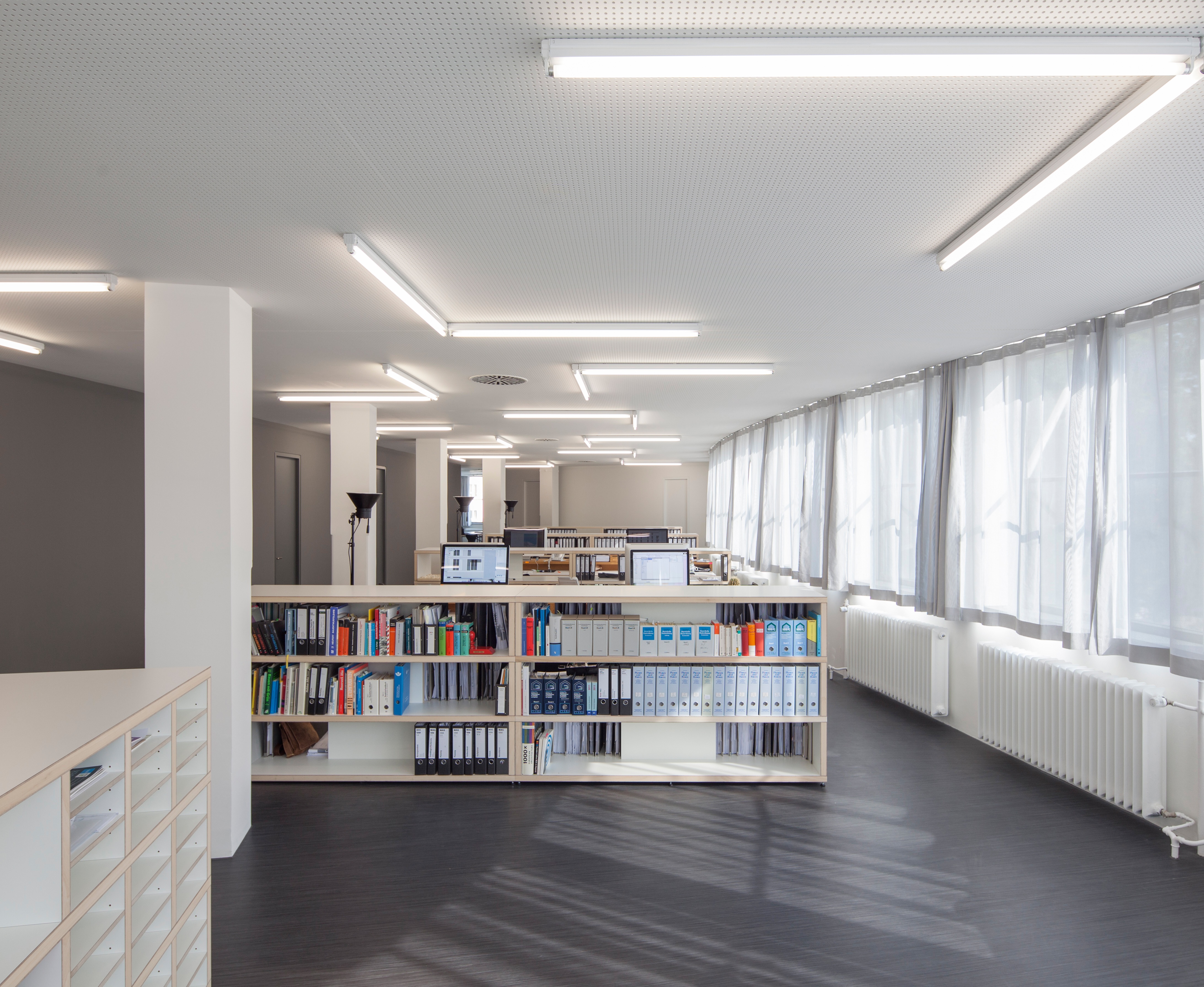 LEHMANN, TABILLION & CASTORPH
ARCHITEKTUR STADTPLANUNG GESELLSCHAFT M.B.H. GOETHEPLATZ 1 80337 MUENCHEN Team