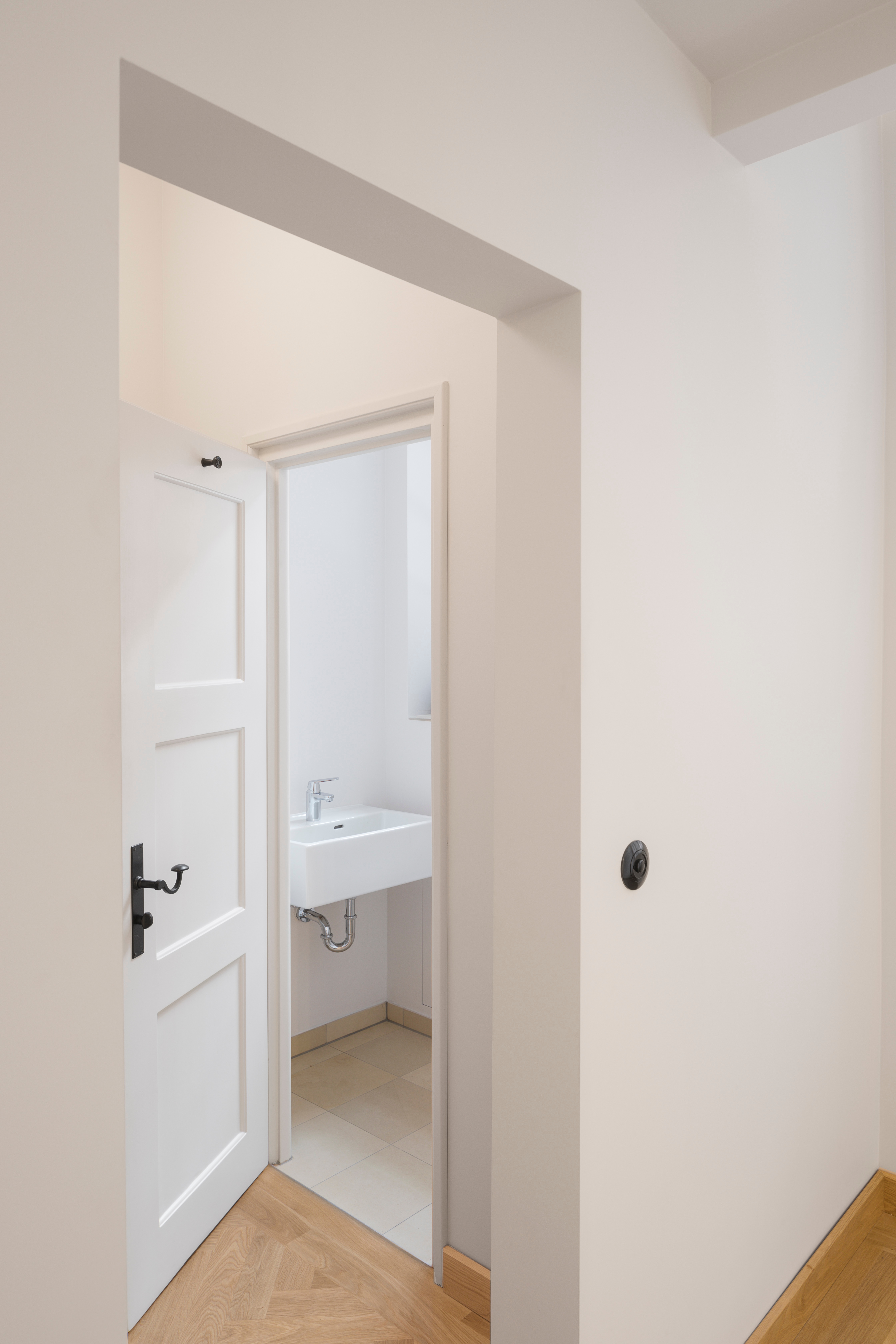 Goetz Castorph Lehmann Tabillion Architektur Städtebau München Theodor Fischer Galerie Pixis Sanierung Bestand Denkmalschutz Innenraum Umbau Ledigenheim Innenraum