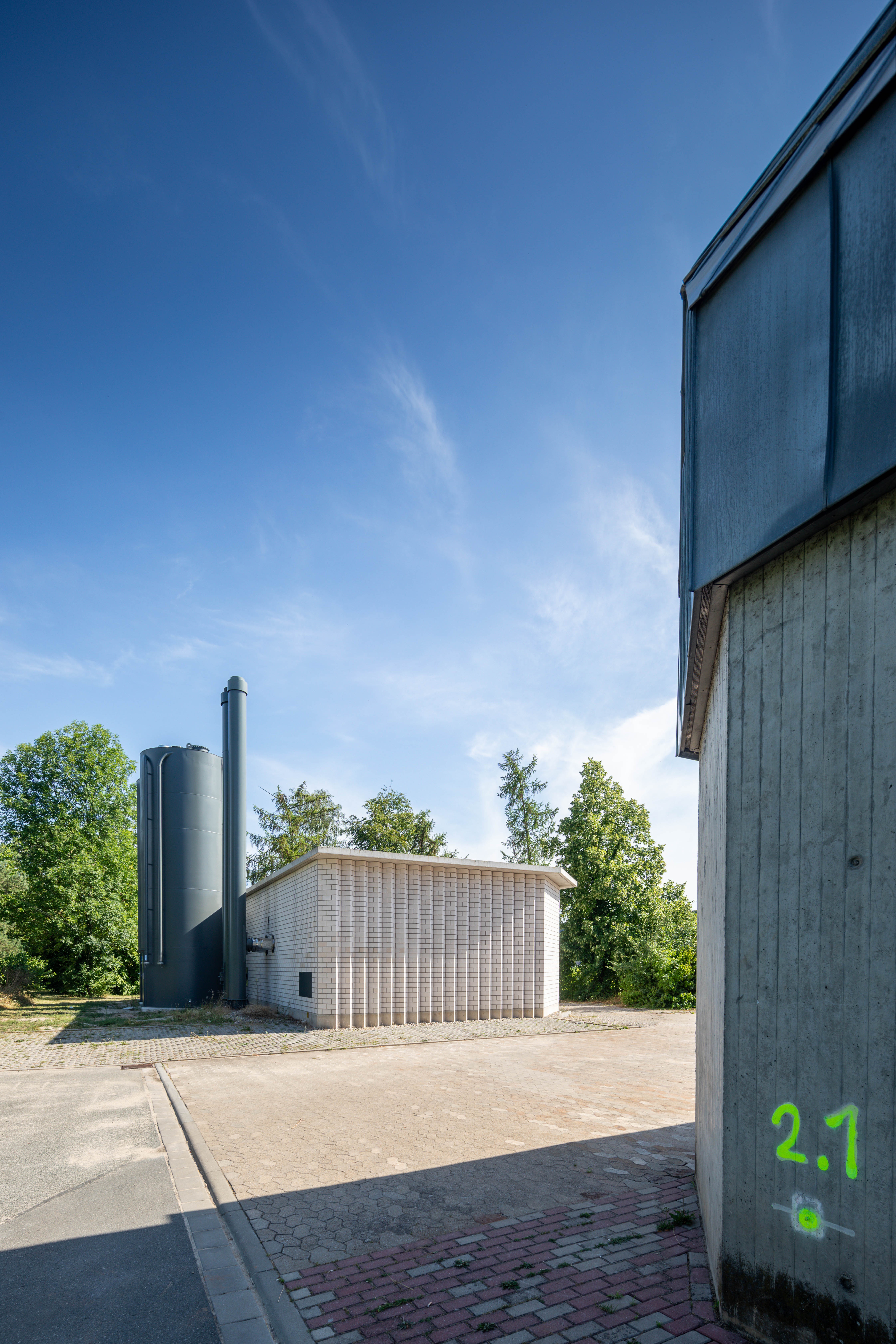 Goetz Castorph Lehmann Tabillion Architektur Städtebau München Energiezentrale Ziegel Schornstein Bauindustriezentrum Nürnberg Schwarzplan