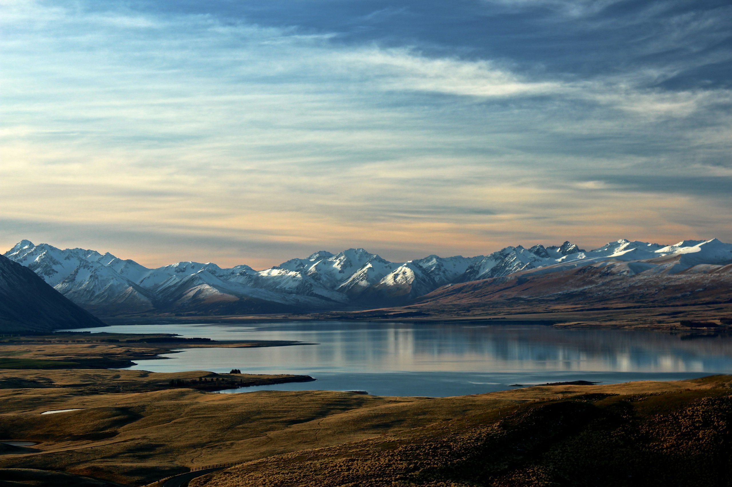 Pemandangan perjalanan di New Zealand