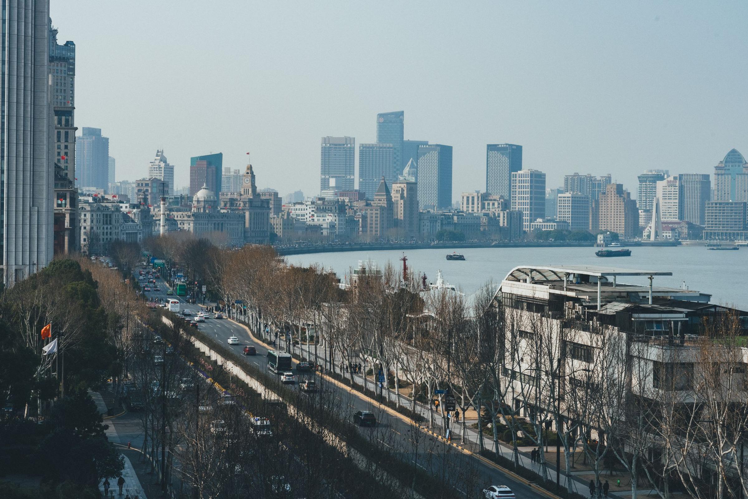 The Bund Shanghai di siang hari