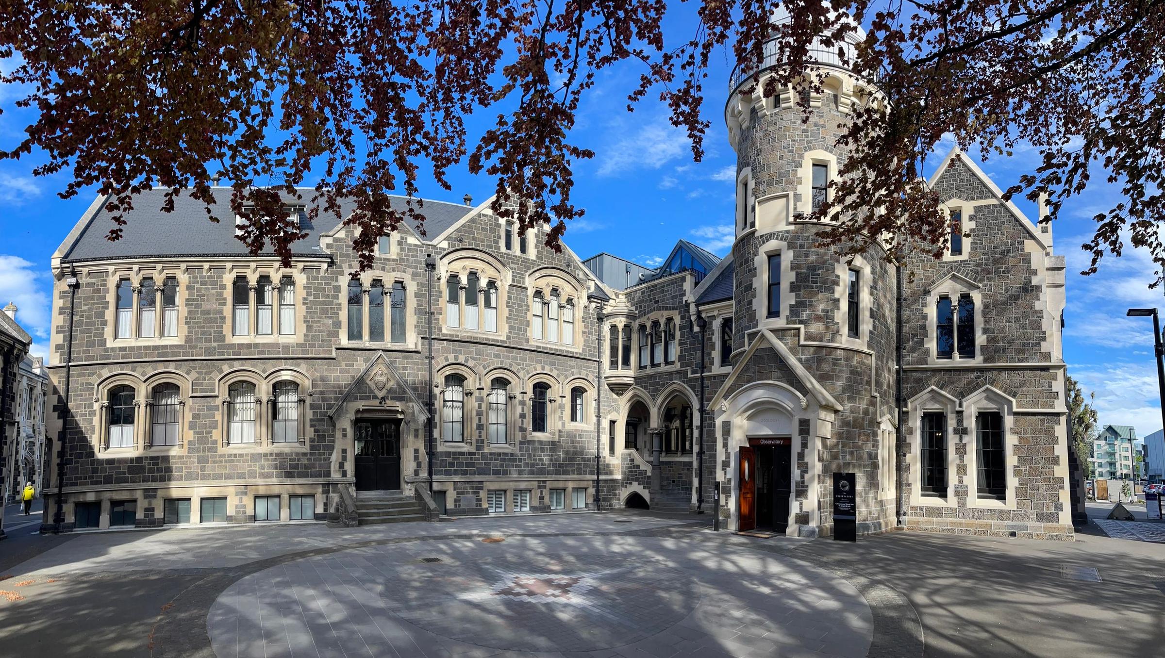 Gedung tua Arts Centre di Christchurch
