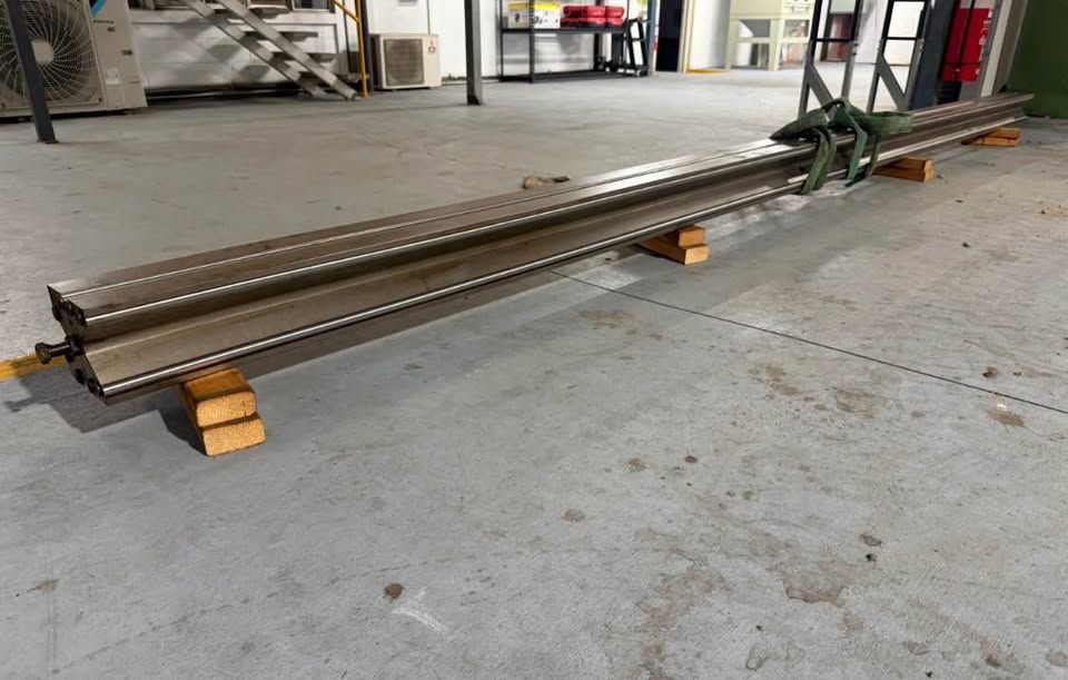 DYE Syncro 100t x 4.2m CNC Press Brake — photo 2